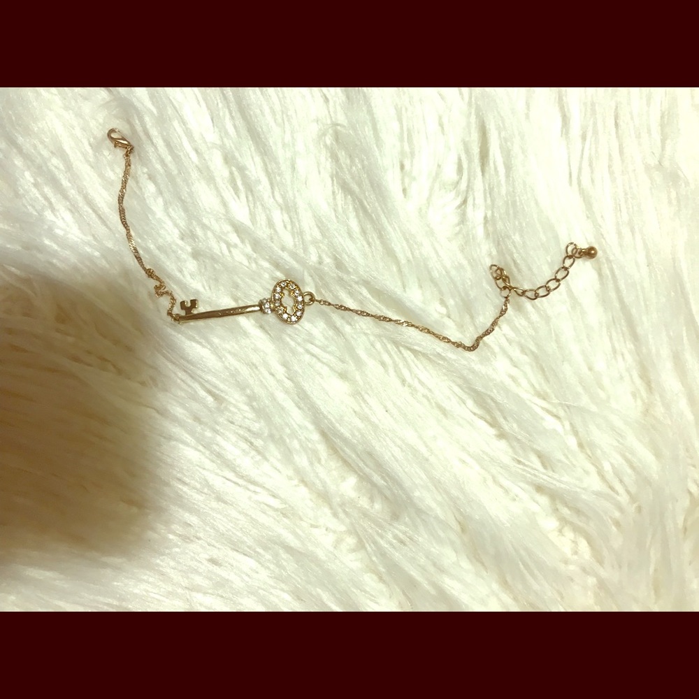 Bracelet